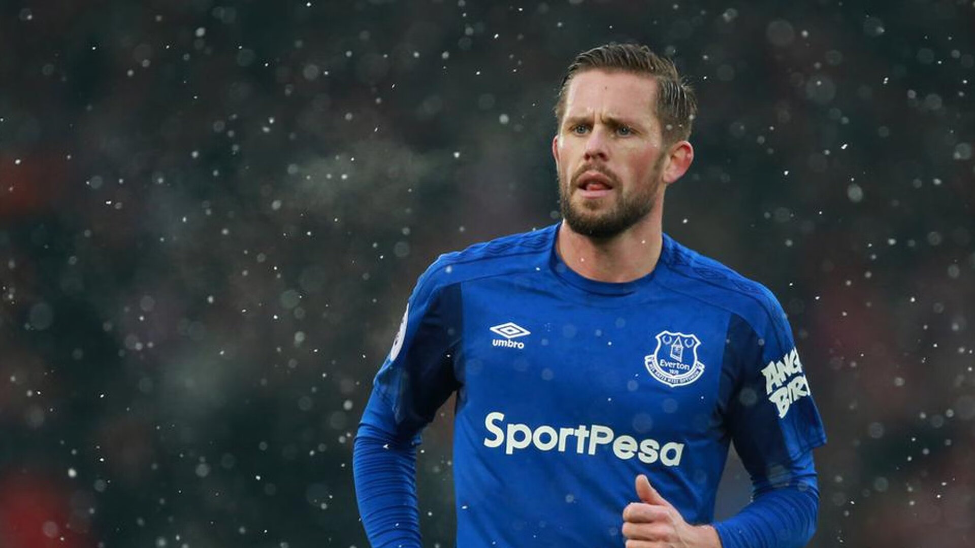 哈登连续七场比赛得分超过势不可挡，美国队挑战极限！